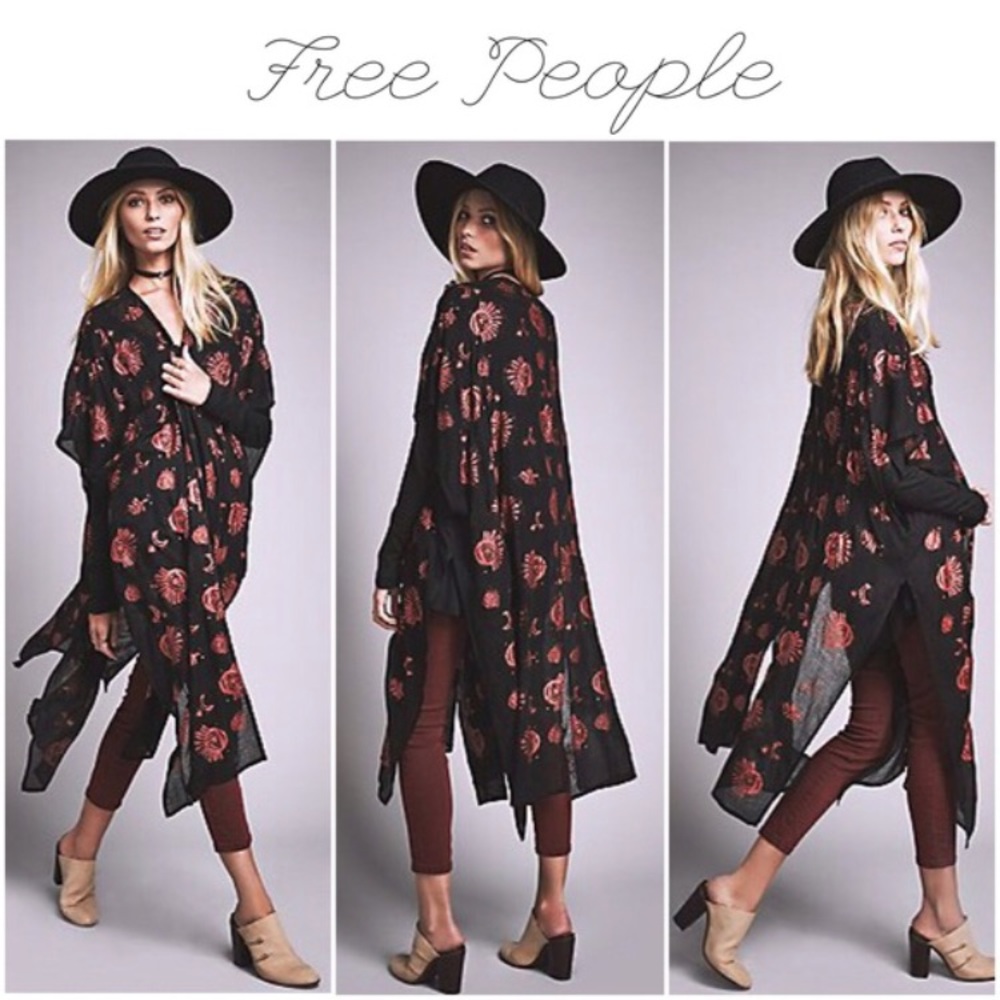FREE PEOPLE LIGHT OF THE MOON PRINTED KIMONO